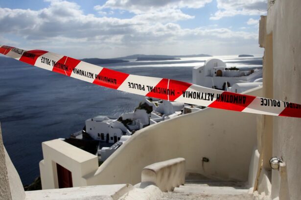 Magnitude 5.2 Earthquake Shakes Santorini: Thousands Flee as Fears of Stronger Tremor Grow